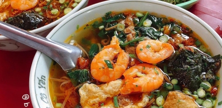 Trào lưu food tour Hải Phòng, thưởng thức món ngon quê nhà 16 TYPH