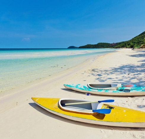 Traveling to Phu Quoc to Admire Bai Sao – The Enchantress of the Emerald Island