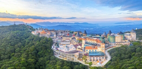 What is the reason behind Ba Na Hills's Popularity?