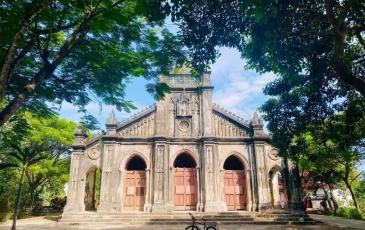 nha-tho-co-tung-son-phuminhquangtravel