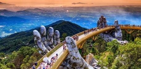 Giá vé Bà Nà Hill Đà Nẵng năm 2024 cho khách du lịch trong và ngoại tỉnh