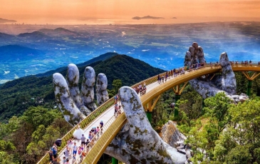 Giá vé Bà Nà Hill Đà Nẵng năm 2024 cho khách du lịch trong và ngoại tỉnh