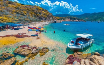 Ninh Thuan - Vinh Hy 3 Days 2 Nights Tour Departure from Ho Chi Minh City