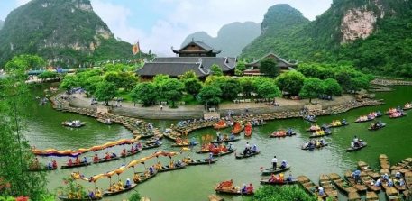 Ninh Binh Travel – A Journey to a Fairyland