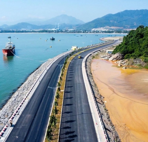 Cảng Liên Chiểu - Địa Điểm Check-In Siêu Hot Tại Đà Nẵng