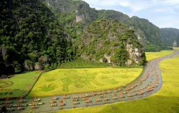 Tam Cốc Ninh Bình - Cảnh Sắc Thơ Mộng Động Lòng Người