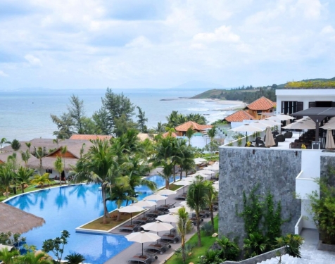 The Cliff Resort & Residences