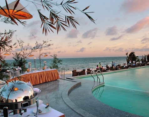 Villa Del Sol Beach Resort & Spa