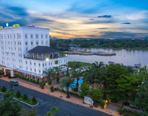 Nesta Hotel Cần Thơ