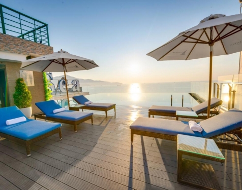 Canvas Danang Beach Hotel