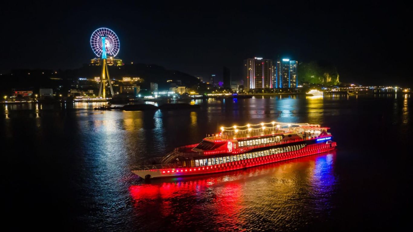 Nightlife in Vietnam: top vibrant places for gathering and more