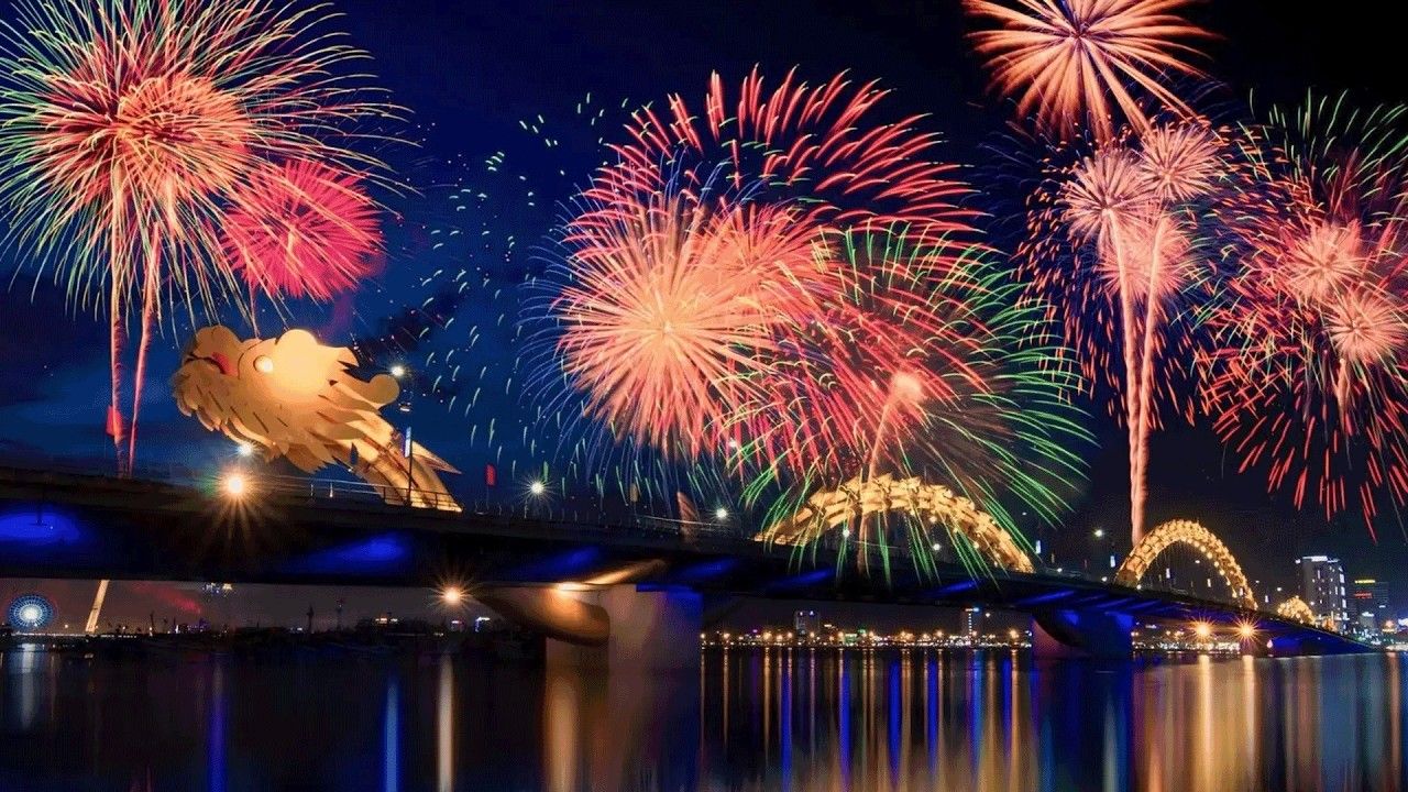 Artistic performances on the 4th night of Da Nang fireworks 2026