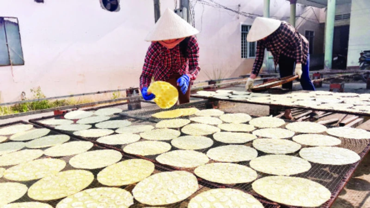 Son Doc Rice Cracker Village 