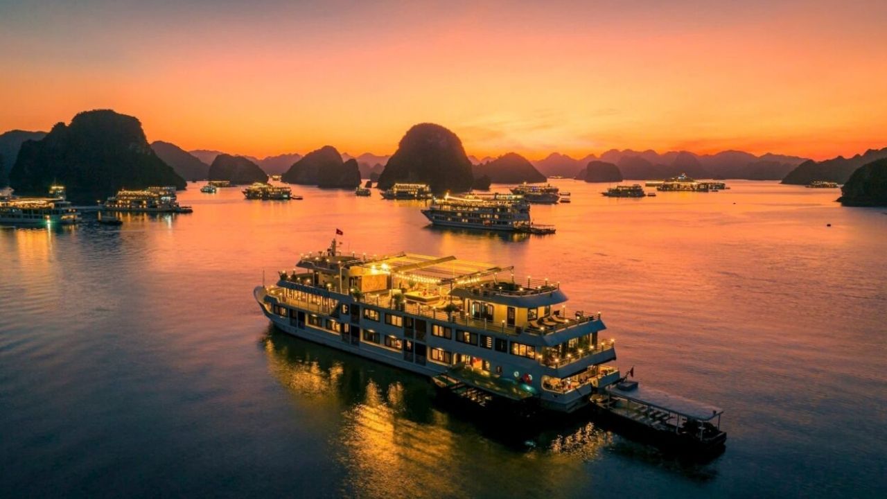 Day 4 itinerary: Ha Long - Hanoi