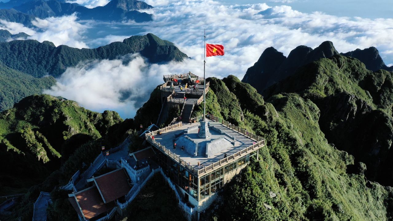 Discover a Must-Visit Destination in Vietnam, Fansipan