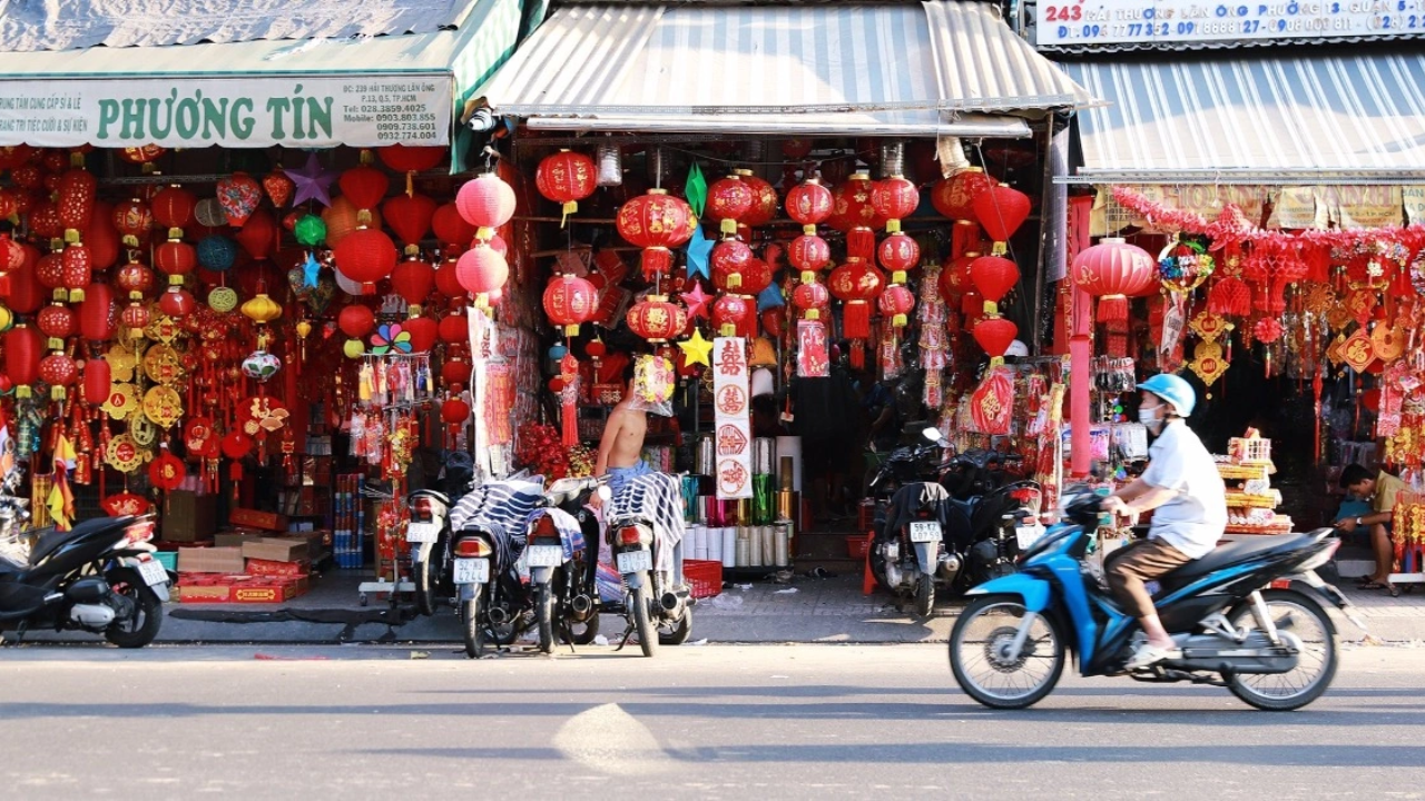 Cho Lon Area