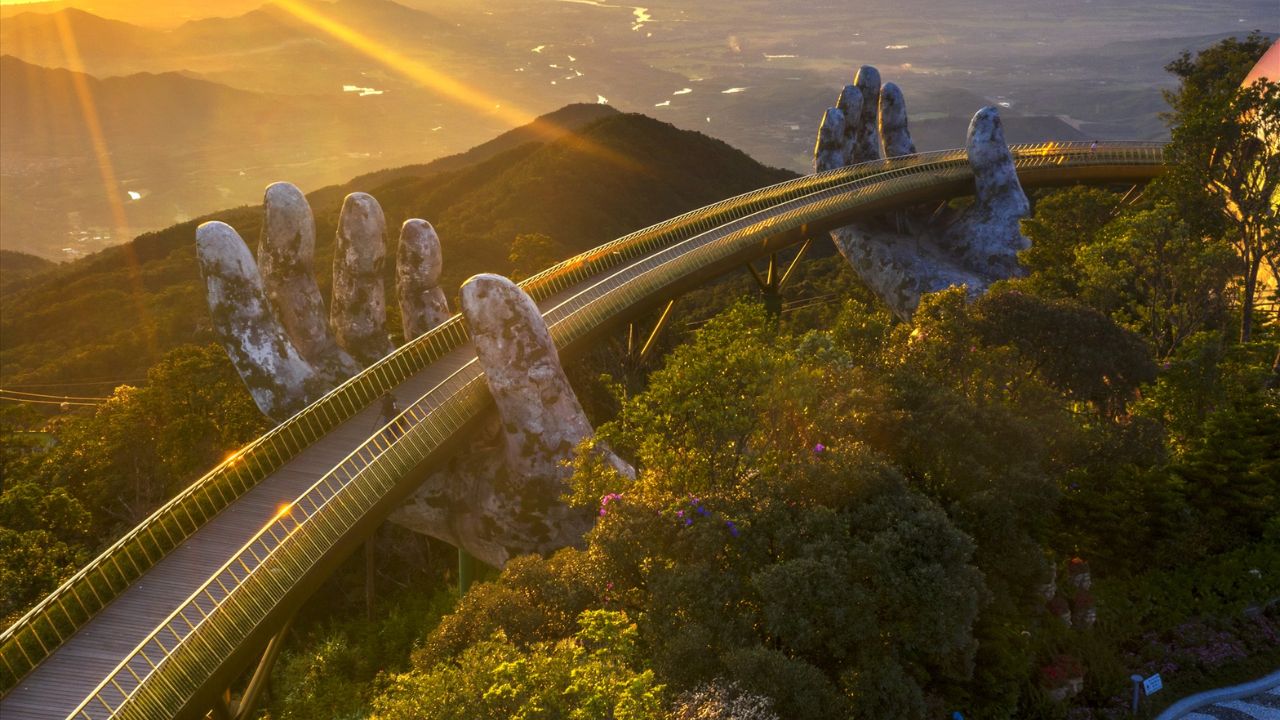 Golden Bridge – A New Icon of Vietnamese Tourism