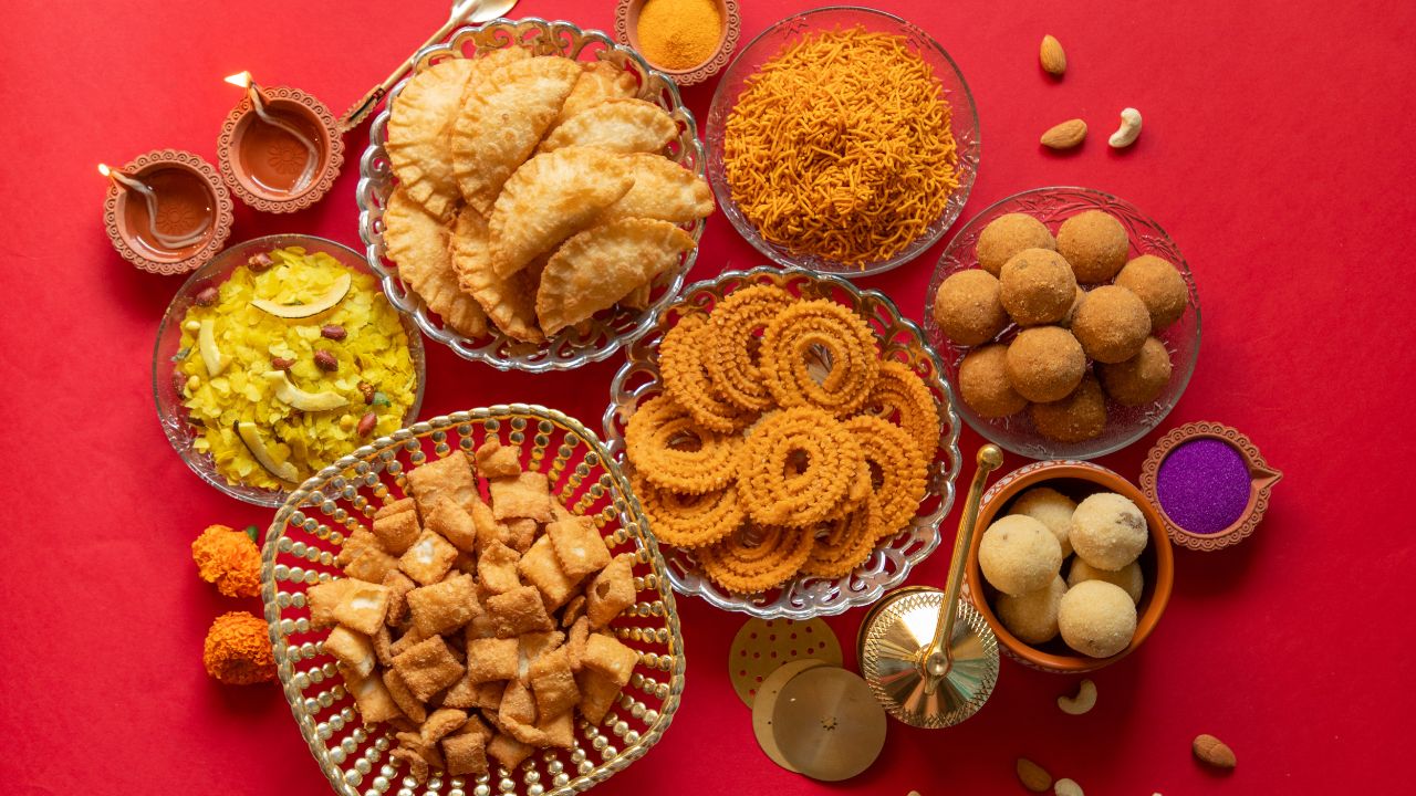 Lakshmi Puja (Diwali Chính)