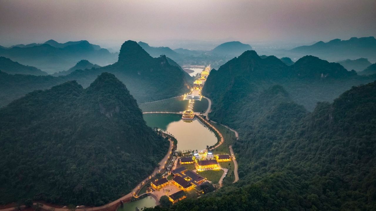 Stunning natural landscapes at Thung Ui Tourist Area