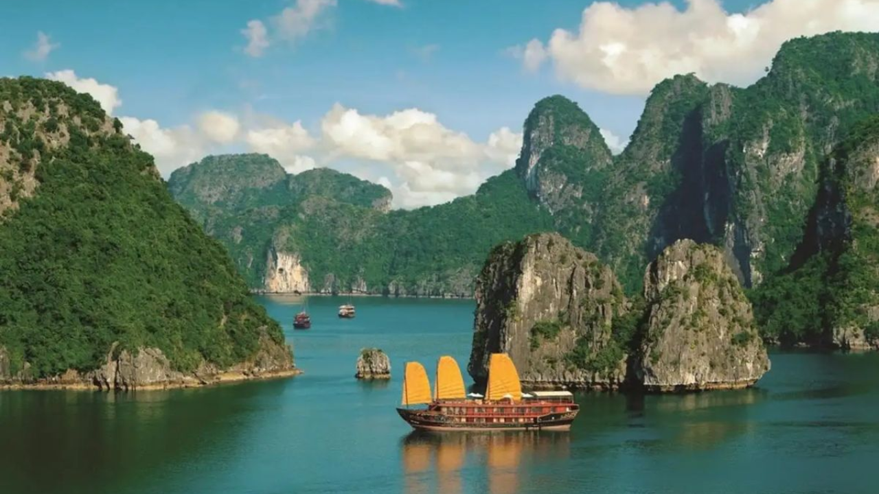 Ha Long