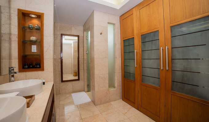 2 Bed Room Luxury Apartment