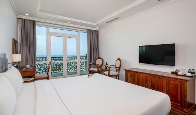 Platium Room