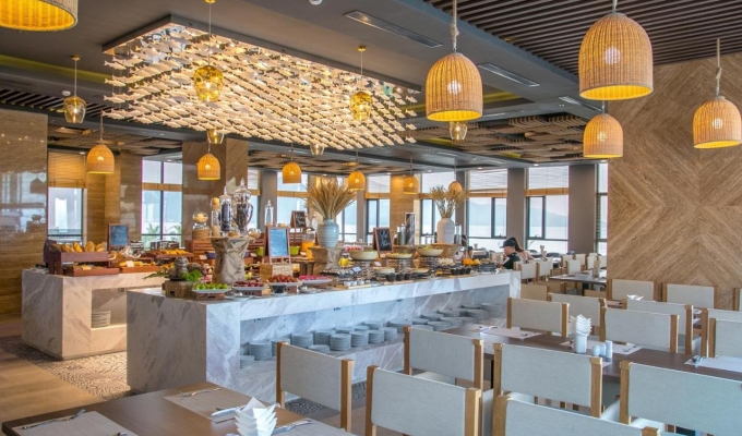 HAIAN Beach Hotel & Spa