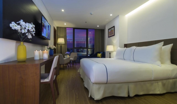 Pavilion Hotel