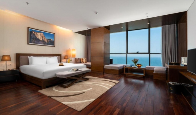 Premier Deluxe with Ocean View