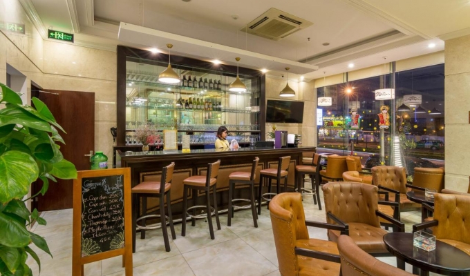 Royal Family Hotel