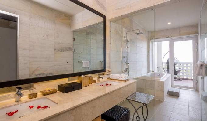 Suite (có ban công)