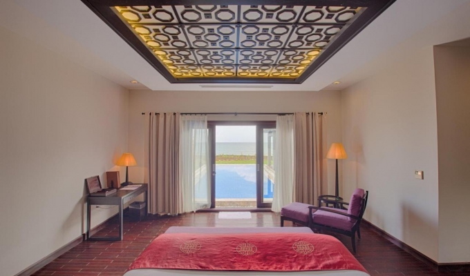 Lapochine Beach Resort