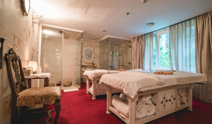 Hotel Grand Saigon