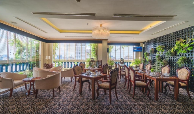 Grand Executive Suite
