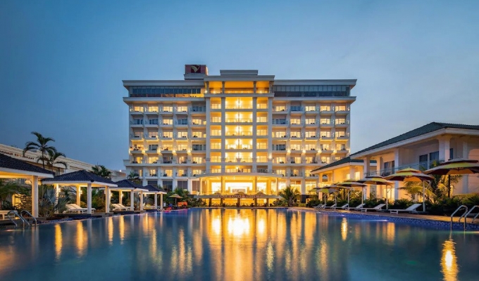 Gold Coast Hotel Resort & Spa