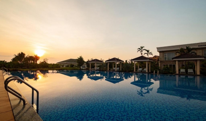 Gold Coast Hotel Resort & Spa
