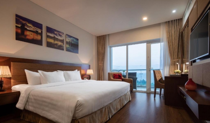 Gold Coast Hotel Resort & Spa