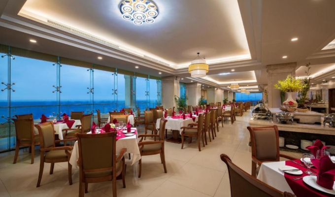 Gold Coast Hotel Resort & Spa