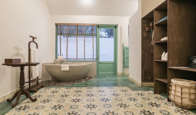 Poulo Condor Pool Villas