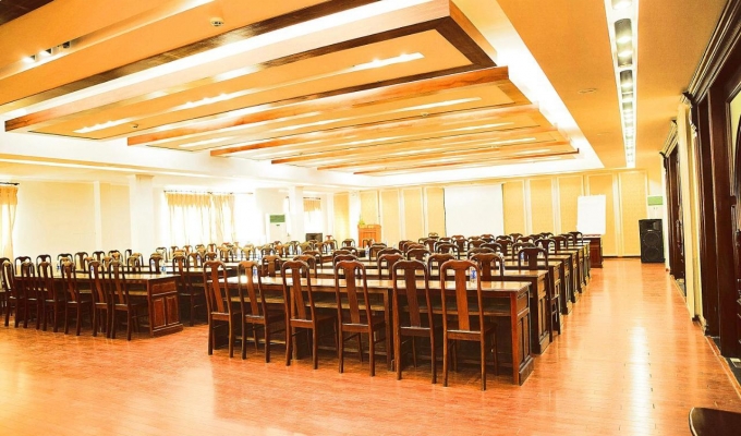Lan Vy Hotel 