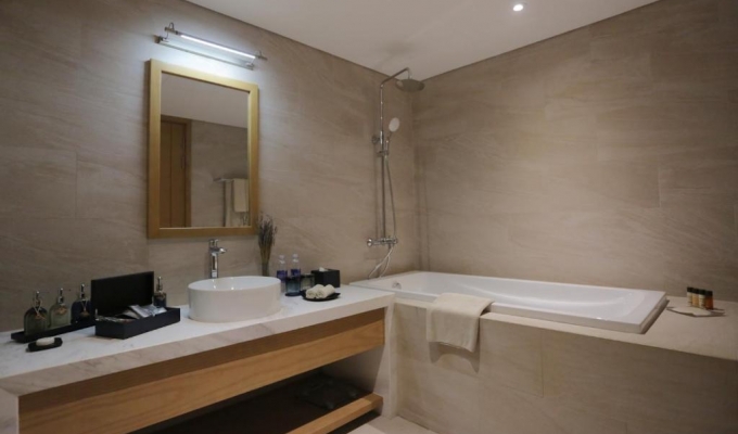 Studio Suite Deluxe Twin
