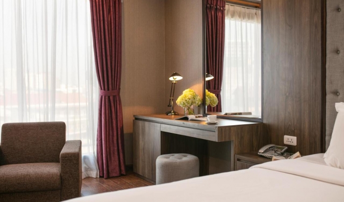 Sen Luxury Hotel Hà Nội