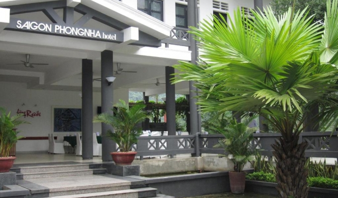Sai Gon Phong Nha Hotel