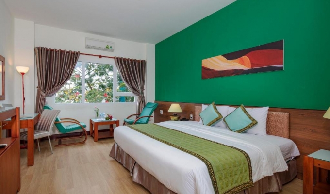 Sai Gon Phong Nha Hotel