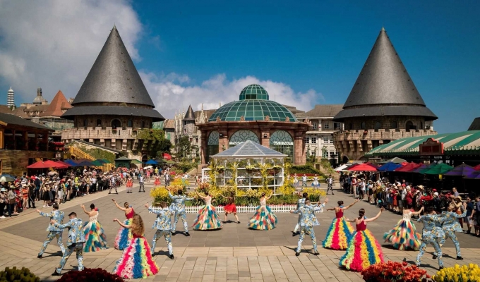 tour bà nà hills 1 ngày | Phú Minh Quang Travel