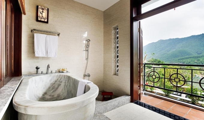 Nui Than Tai - Ebisu Onsen Resort | Phu Minh Quang Travel
