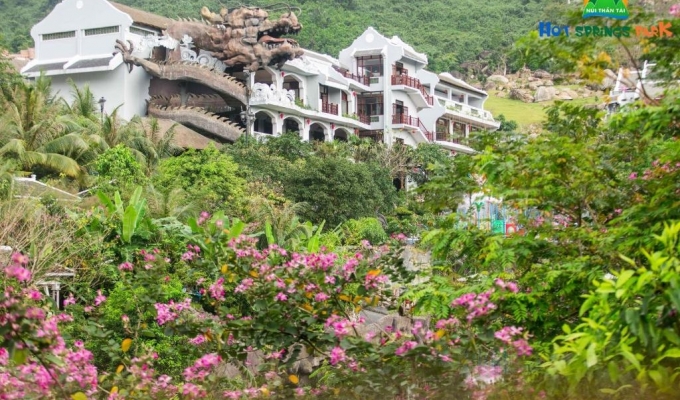 Nui Than Tai - Ebisu Onsen Resort | Phu Minh Quang Travel