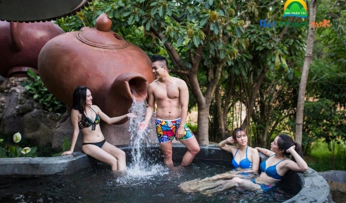 Nui Than Tai - Ebisu Onsen Resort | Phu Minh Quang Travel