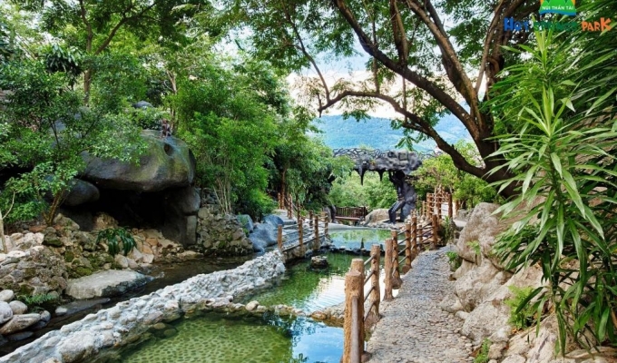 Nui Than Tai - Ebisu Onsen Resort | Phu Minh Quang Travel