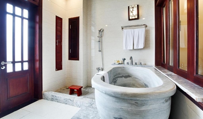 Nui Than Tai - Ebisu Onsen Resort | Phu Minh Quang Travel